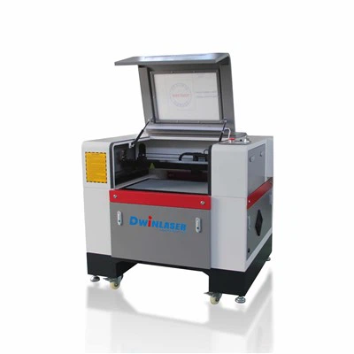 CO2 laser gravura maşină, zonă de lucru 400 * 600mm, motor pas, CE şi FDA